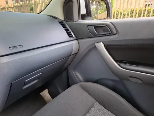 Ford Ranger 2.5 4x2 Gasolina Doble Cabina
