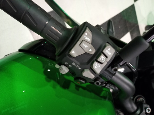 Imagen 24 de 25 de Kawasaki Versys 1000 2022 0km Verde