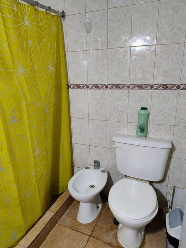 Casa Con Amplio Jardín En Sauce De Portezuelo