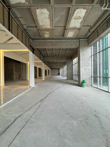 Hermoso Local Nuevo 1000 Mt2 En Pedregal Sobre Periferico, 6mts Alto Junto Artz