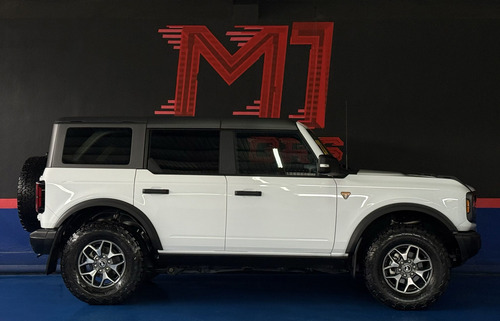 Ford Bronco 2.7 Badlands 5p At