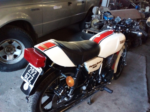 Yamaha Daytona Rd400 Special