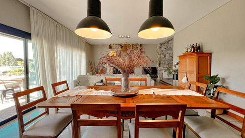 Casa En Venta En Arenas Del Sur, Mar Del Plata.