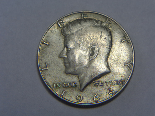 Moneda De 50 Centavos Kennedy 1966 Plata 40 %