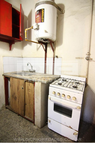 Dpto Monoambiente Dividido Al Fte Ideal Para Actualizar Y Reciclar - Munro