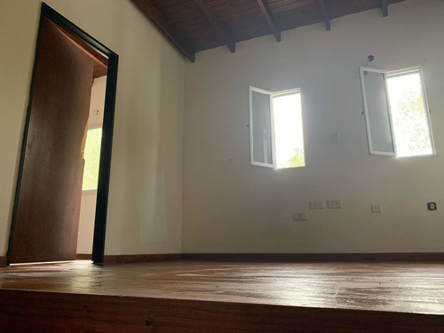 Sevende Casa En Punta Lara