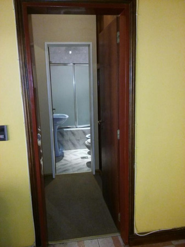 Imagen 13 de 23 de Inmobiliaria Comodoro - Casa De 3 Dormitorios, 2 Baños Pefeto Estado Y Mb Ubiaciómc