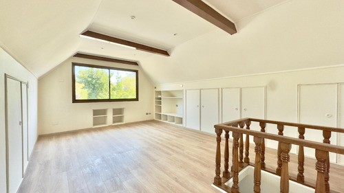 Excelente Casa Remodelada Club De Polo, Jardín Del Este