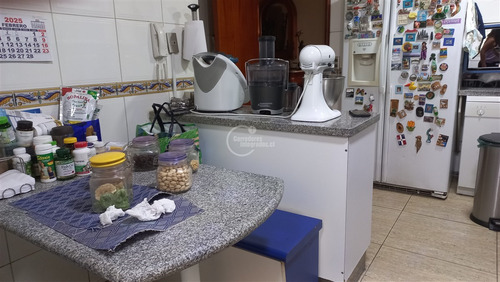 Segurisimo / Equipado Condominio; Dep.4 Dorm.4 Baños,2 Estac