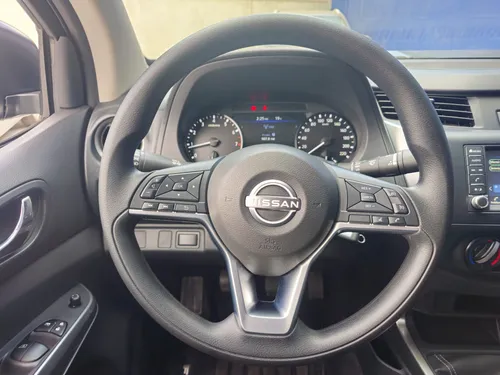 Nissan Frontier 2.5 Le Dc 4X2 Mt
