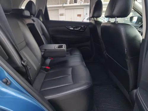 Nissan X-Trail 2.0 Exclusiv 2 Row Hybrid