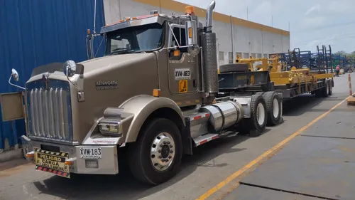 Vendo Kenworth T800 2003 Repotenciada A 2023 En Runt