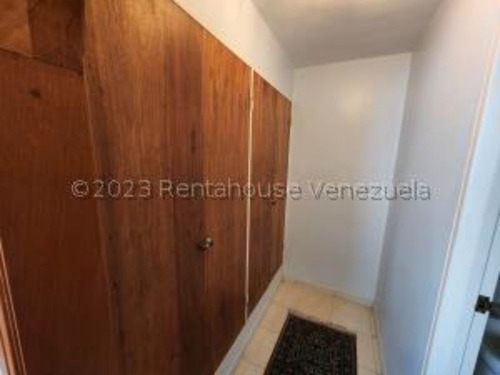 #25-19078 Cómodo Apartamento En Las Minas