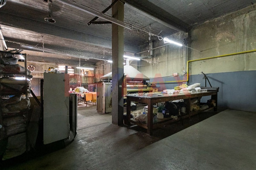 Venta Deposito Galpon Piñeiro Oportunidad 220m2