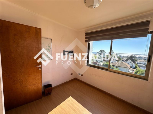 Casa En Venta 4d 4b, Lomas De Montemar, San Cristóbal.