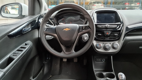 Imagen 12 de 15 de Chevrolet Spark 2020 1.4 Premier Tm