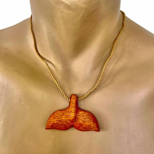 Collar Con Colgante De Cola De Ballena De Madera De Koa De