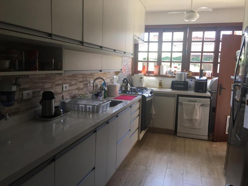 Imagem 7 de 13 de Casa Á Venda No Alpha 06 - Ca0407