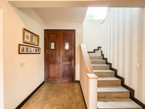 Imagen 9 de 30 de Casa En Venta Con Vista A Laguna En Barrio Cerrado En Tigre