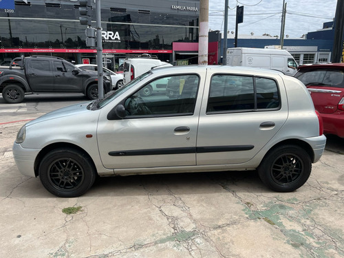 Renault Clio 1.9 Rnd Aa