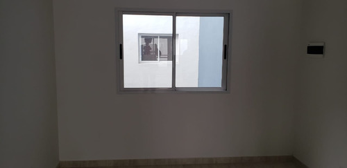 Imagen 8 de 13 de Venta Departamento 2 Ambientes En Caseros Oportunidad Inversor
