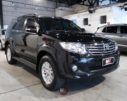 Toyota Hilux SW4 3.0 SRV 4X4 16V TURBO INTERCOOLER DIESEL 4P AUTOMÁTICO