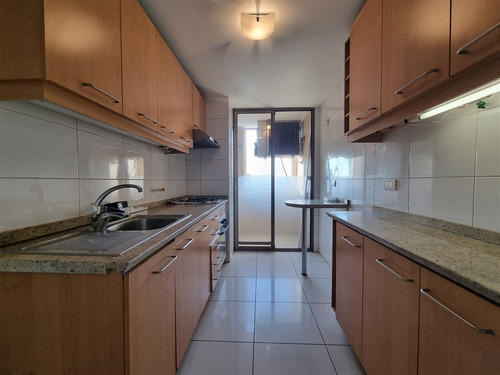 Departamento En Arriendo De 2 Dorm. En Ñuñoa