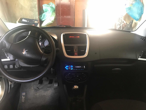 Imagem 6 de 7 de Peugeot 207 Passion 2012 1.6 16v Xs Flex 4p