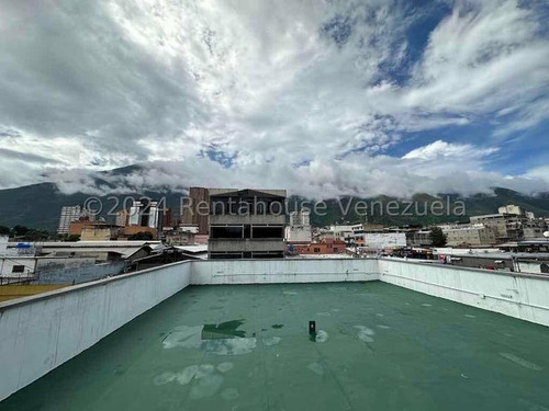 Qta. Galpón O Local En Venta Boleíta Sur #25-4215 Wendy Hoyer