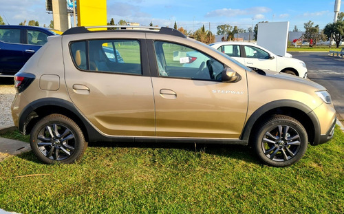 Imagen 3 de 13 de Renault Sandero Stepway Zen 1.6 Stock Car One