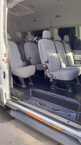 Ford Transit 3.7 Gasolina Bus 15 Pasajeros Mt