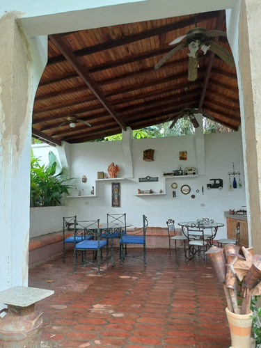 Casa En Venta Urbanización Prebo, Sector Sabana Larga Valencia. St