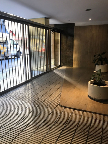 Oficinas En Alquiler, San José 83 Caba