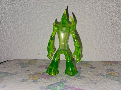 Figura Ben 10 Ultimate Alien Goop