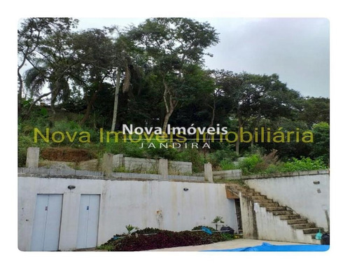 Imagem 6 de 30 de Vende-se Terreno Com Construcao - 1051