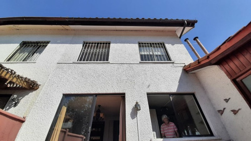 Casa En Venta, 4 Dormitorios Precio Rebajado