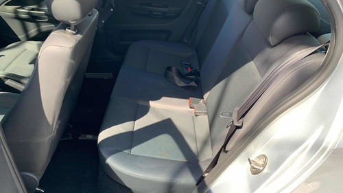 Imagen 13 de 15 de Volkswagen Gol 2019 1.6 Trendline Rines Aluminio Mt