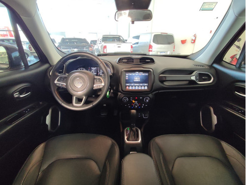 Imagen 18 de 24 de Jeep Renegade Longitude 1.8 6at