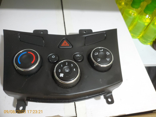 Consola De Aire Acondicionado Chevrolet Traker 