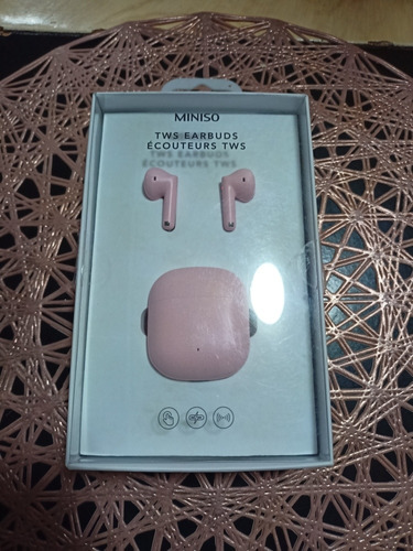 Audífonos Bluetooth Originales Nuevos Color Rosa 