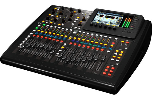 Mezcladora Digital De 32 Canales Behringer X32 Compact