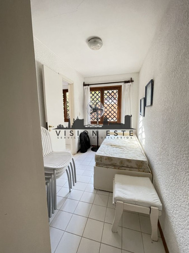 Apartamento En Venta En Manantiales, Primera Linea 3 Dormitorios