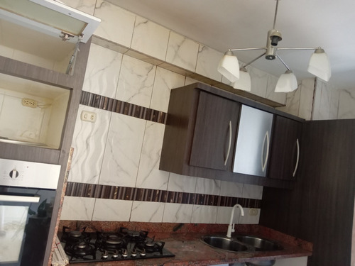 Imagen 5 de 6 de Alquilo Hermoso Y Comodo Apartamento