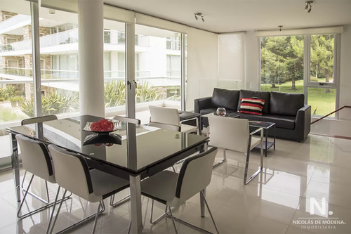Departamento En Venta En Torre De Categoría