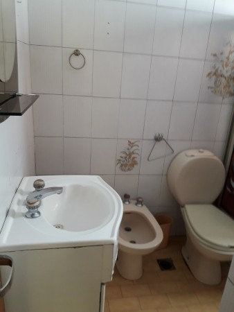 Imagen 10 de 12 de Departamento 2 Ambientes Con Balcon, 40 M2, Barrio De Flores, Caba.