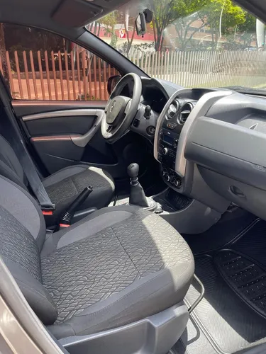 Renault Duster Oroch 2.0 Dynamique