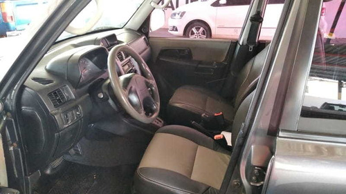 Imagem 5 de 7 de Mitsubishi Pajero Tr4 2.0 Flex 16v 4x2 2005