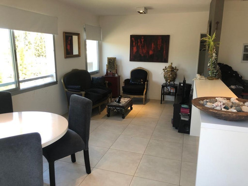 Imagen 4 de 15 de Venta | Departamento En Duplex 3 Ambientes | Lago Del Sendero, Nordelta