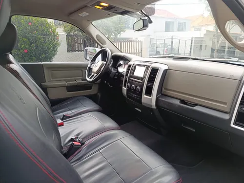 Dodge Ram 5.7 1500 Slt 4x2