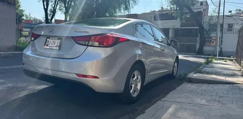 Hyundai Elantra 1.8 Gls Mt